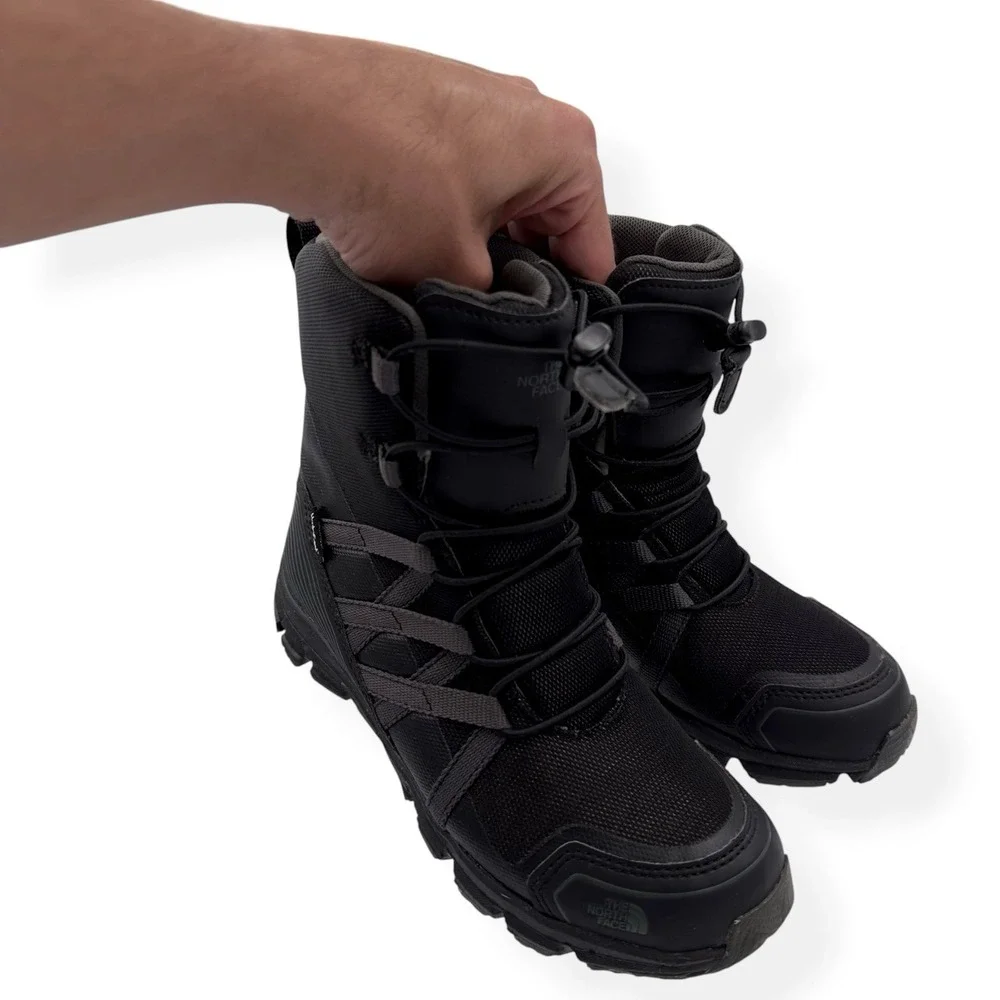 THE NORTH FACE Junior Winter Sneaker Snow Boots Hydroseal Boys Size 3 Black